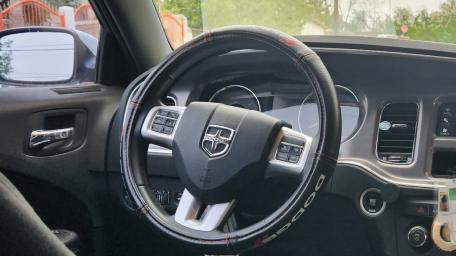 2014 Dodge Charger V6 SE Model wallpaper