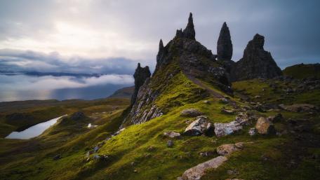 Majesty of The Storr on Isle of Skye wallpaper