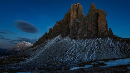 Majestic Night at Tre Cime di Lavaredo wallpaper