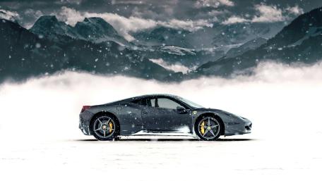 Ferrari 458 in Winter Wonderland wallpaper