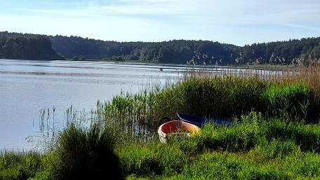 Deep lake wallpaper