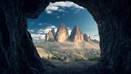 Grotta delle Tre Cime Framework wallpaper