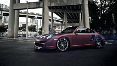 Urban Elegance Porsche 911 Wallpaper wallpaper