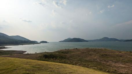 Tranquil Reservoir Serenity in Thailand wallpaper