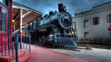 Vintage Steam Locomotive at Train Station wallpaper