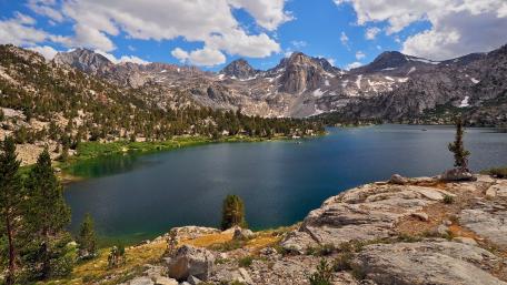 Rae Lakes Serenity Awaits You wallpaper