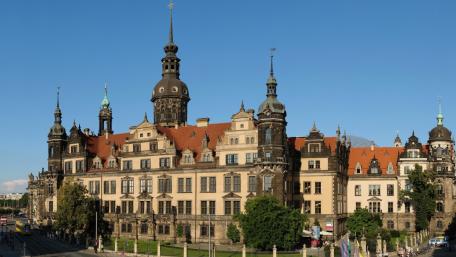 Dresden Castle Majestic View at Sunset wallpaper