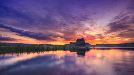 Purple Serenity Over a Tranquil Lake Landscape wallpaper