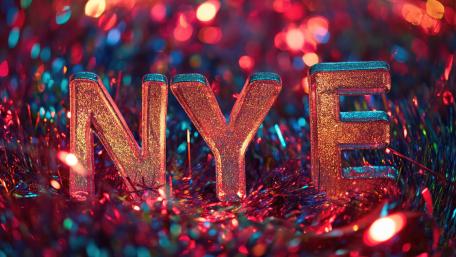 Shimmering Celebration of New Year’s Eve Magic wallpaper
