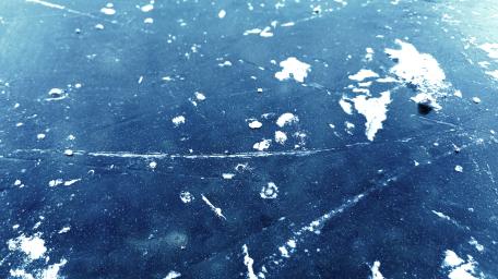 Frozen Abstract Elegance wallpaper