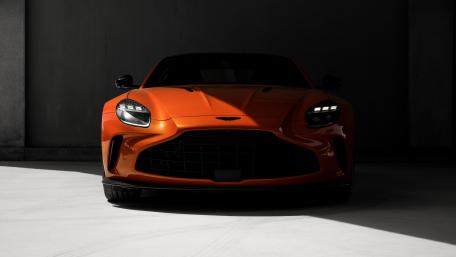 Aston Martin Vantage: Elegance Meets Power in 8K Detail wallpaper