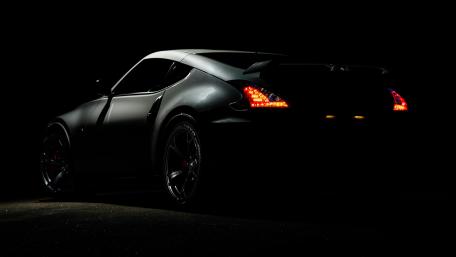 Night Drive Elegance: Nissan 370Z in 5K wallpaper