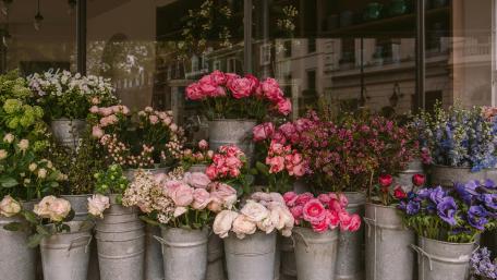 Charming Flower Shop Display wallpaper