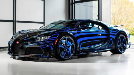 Dream in Motion Sleek Bugatti Chiron in 4K wallpaper