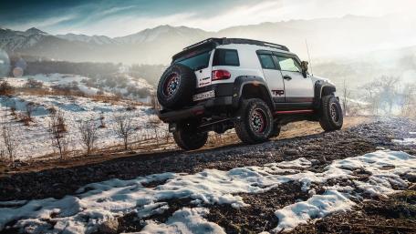 Toyota FJ Cruiser Conquers Rugged Terrain wallpaper