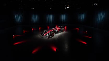 High-Speed Elegance Alfa Romeo Formula 1 Racer wallpaper