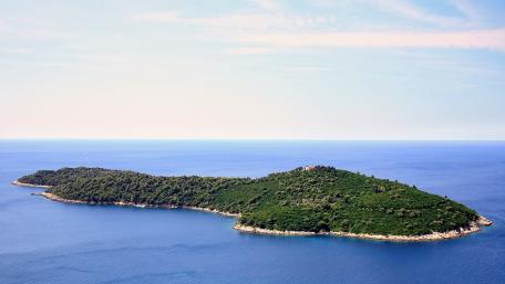 Lokrum Island's Tranquil Beauty in Croatia's Azure Waters wallpaper