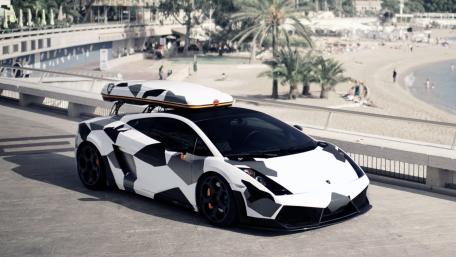 Lamborghini Gallardo on a Coastal Getaway wallpaper