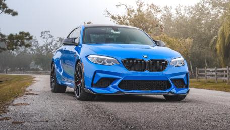 BMW in Stunning 4K Clarity on a Serene Road wallpaper