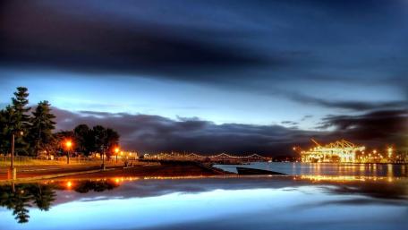City Reflections at Dusk wallpaper