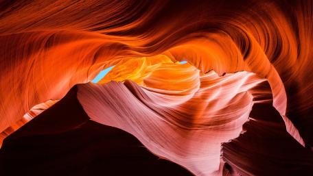 Mesmerizing Antelope Canyon Beauty in Arizona wallpaper