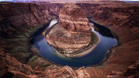 Horseshoe Bend Majestic Panorama in Arizona wallpaper