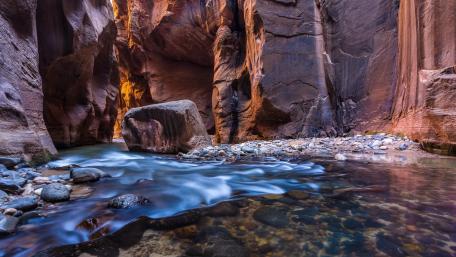 The Narrows Serenity in Zion National Park wallpaper