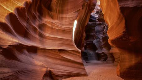 Antelope Canyon's Majestic Curves in Arizona's Beauty wallpaper