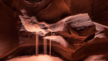 Mystical Sands of Upper Antelope Canyon, Arizona wallpaper