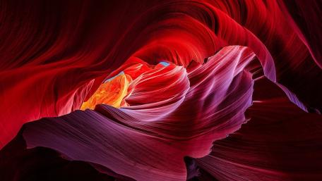 Antelope Canyon's Majestic Waves of Color wallpaper