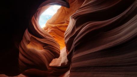 Antelope Canyon's Sculpted Beauty wallpaper