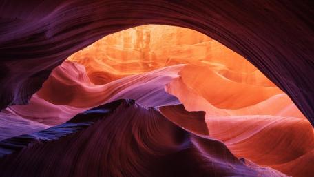 Antelope Canyon's Striking Dance of Light and Shadow wallpaper