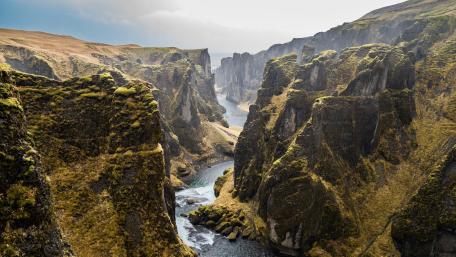 Majestic Fjaðrárgljúfur Canyon in Iceland wallpaper