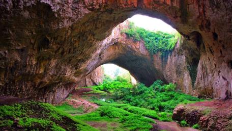 Mystical Beauty of Devetashka Cave in Bulgaria wallpaper