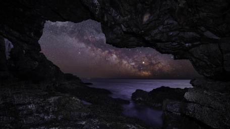 Starry Night Over Acadia's Sea Cave wallpaper