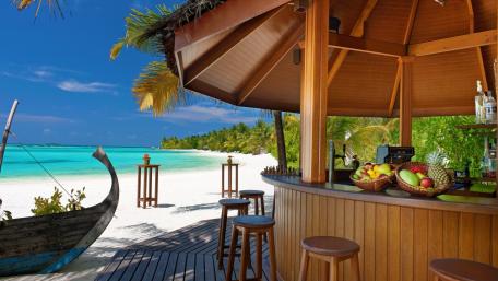 Tropical Resort Paradise Oasis with Pavilion and Beach Bar wallpaper
