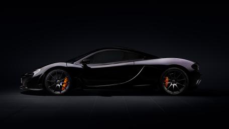 McLaren P1 in Dark Elegance wallpaper