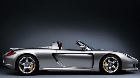 Porsche Carrera GT's Timeless Elegance in Steel Gray wallpaper