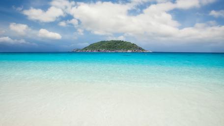 Tropical Paradise at Similan Islands Thailand wallpaper