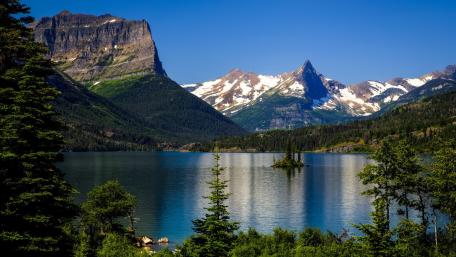 Saint Mary Lake's Majestic Mountain Reflections in Glacier National Park wallpaper