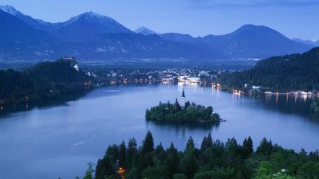 Bled Island Tranquility In Slovenia's Julian Alps wallpaper