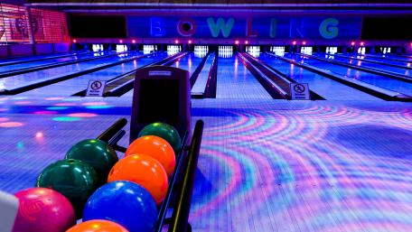 Bowling Night Vibes in 4K Clarity wallpaper