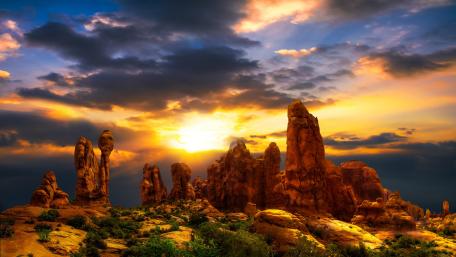 Breathtaking Dawn at Arches National Park in Utah wallpaper