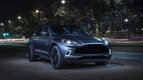 Aston Martin DBX in Nighttime Elegance wallpaper