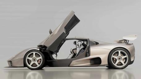 McLaren F1 Supercar Elegance and Power wallpaper
