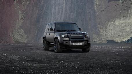 Land Rover Defender on Rugged Terrain wallpaper