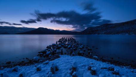 Lake Shikotsu Twilight Serenity wallpaper