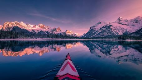 Serene Kayaking Adventure at Dusk in Jasper wallpaper
