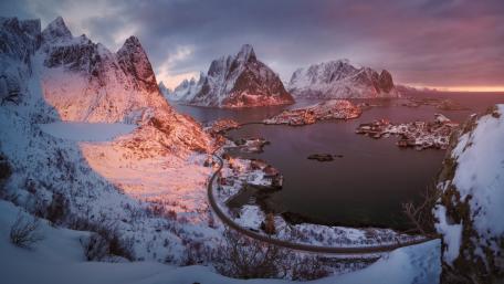 Lofoten's Winter Wonderland Bliss wallpaper