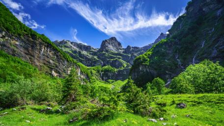 Majestic Alpine Beauty in France's Natural Wonder wallpaper